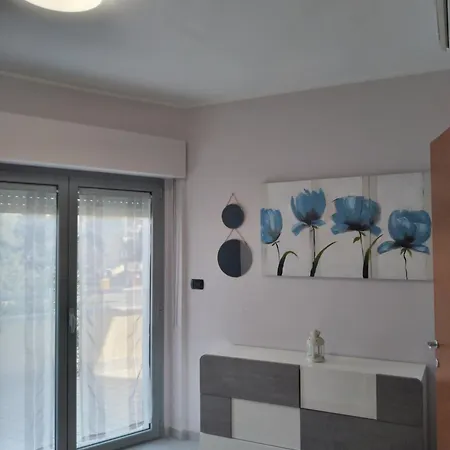 Minicasa Con Ampia Terrazza Vasto